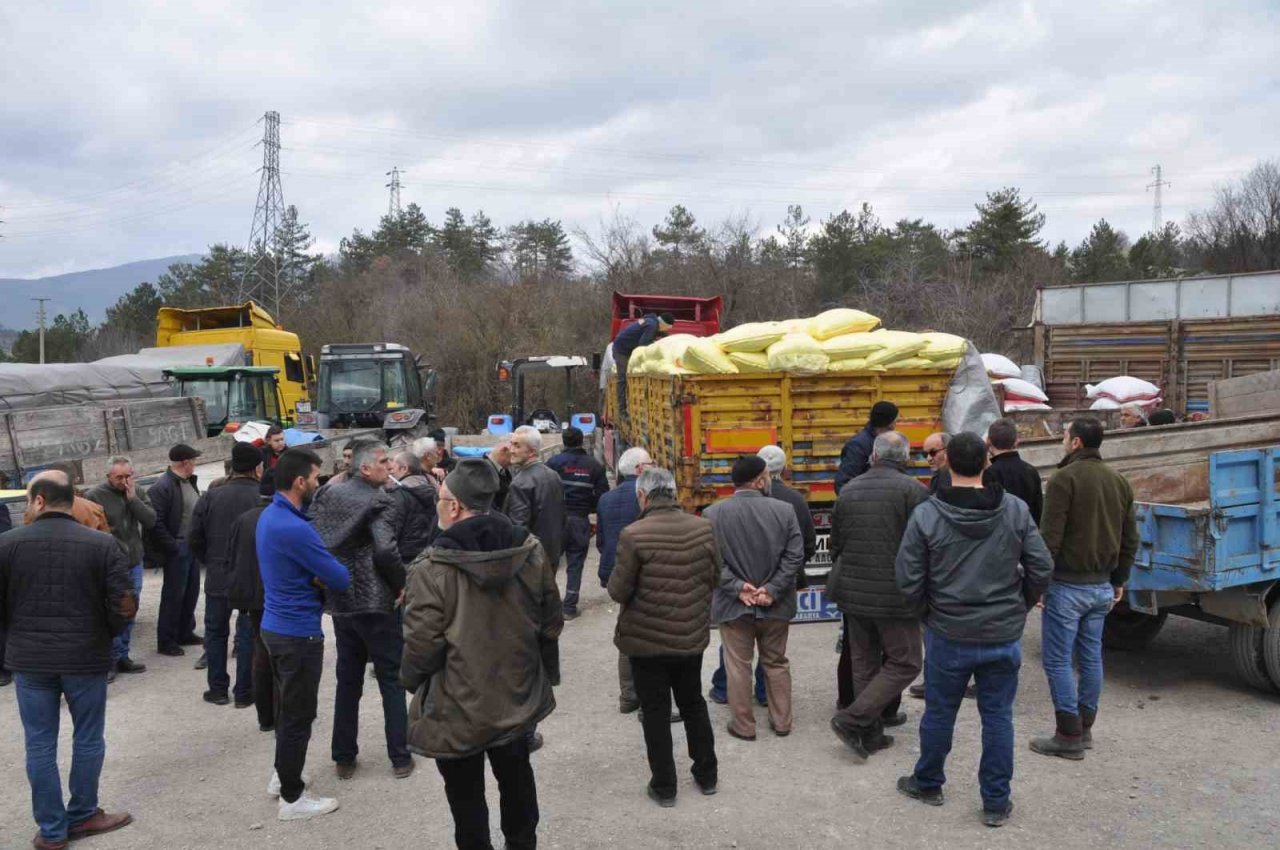 Duyan traktörüne binip buraya geldi