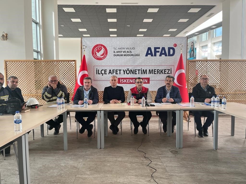 Başkan Zolan dördüncü kez deprem bölgesinde