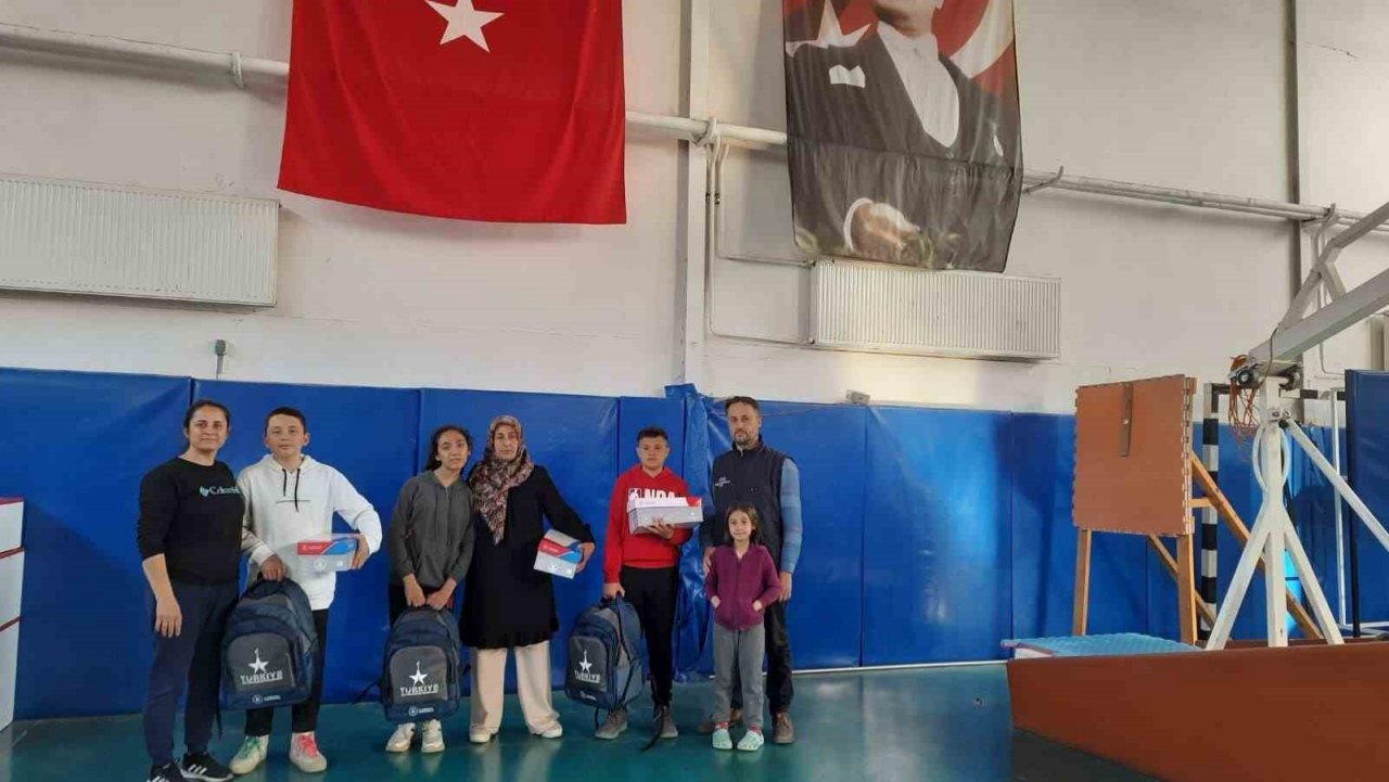 Geleceğin sporcularına anlamlı hediye