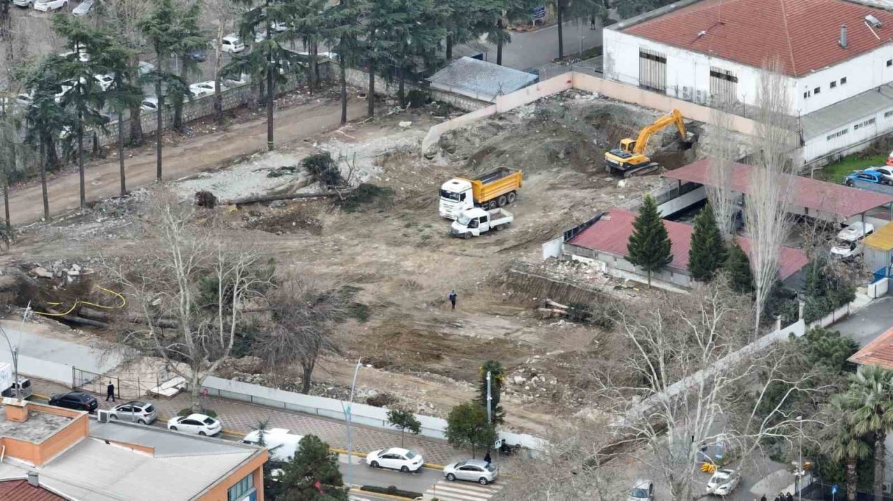 Gölcük’te yeni yatırımlar hayata geçiyor