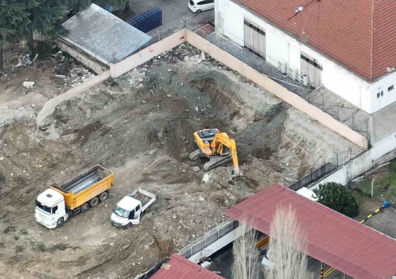 Gölcük’te yeni yatırımlar hayata geçiyor