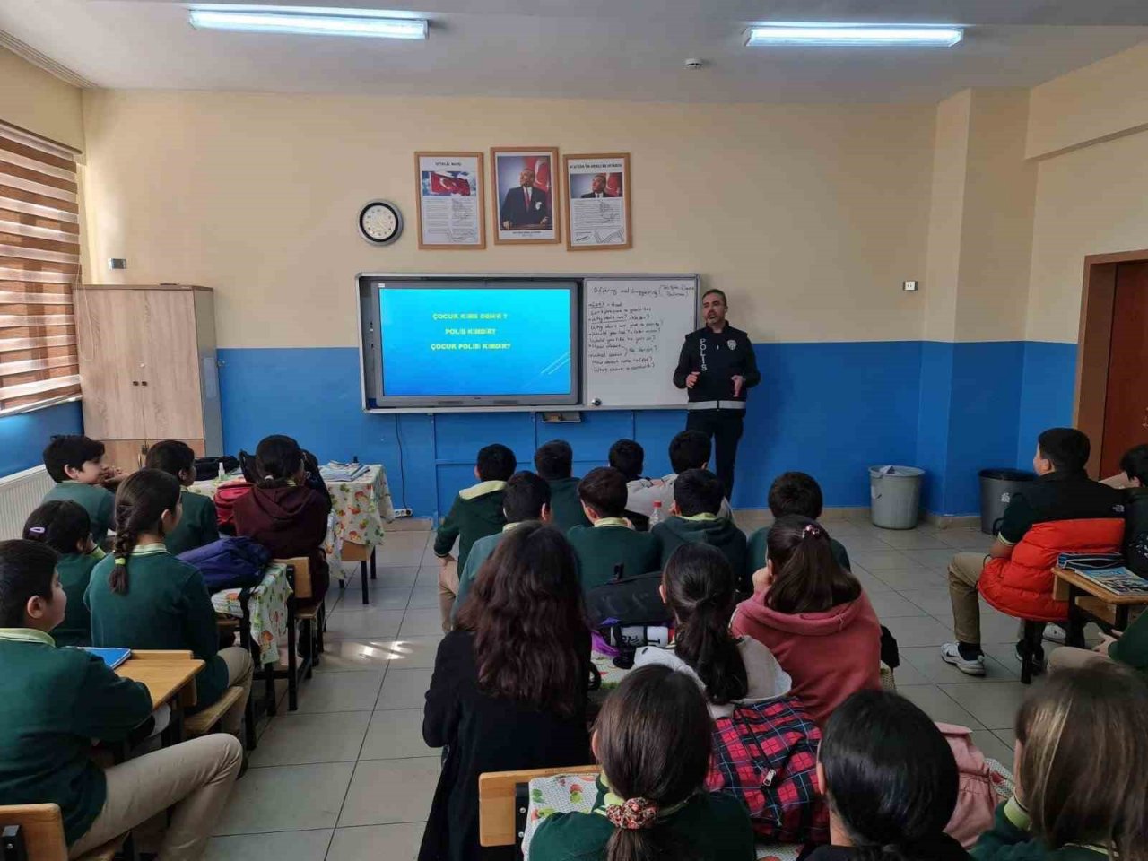 Kars’ta öğrencilere akran zorbalığı anlatıldı