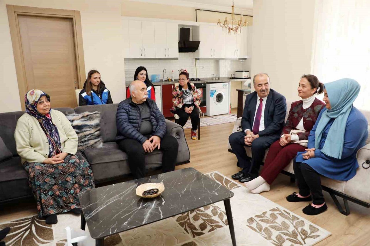 Başkan’dan moral ziyareti