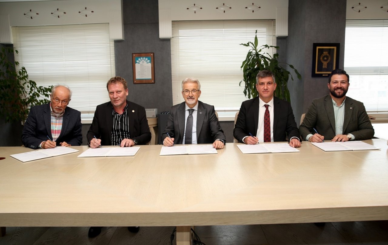 Nilüfer Belediyesi, Mineral Analiz Laboratuvarı ile çiftçinin yanında