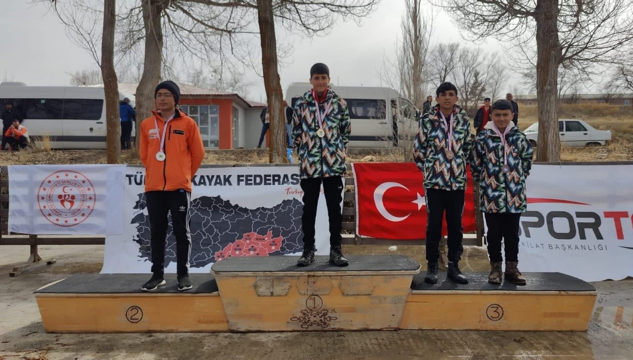 Yüksekovalı sporcular 26 madalya aldı