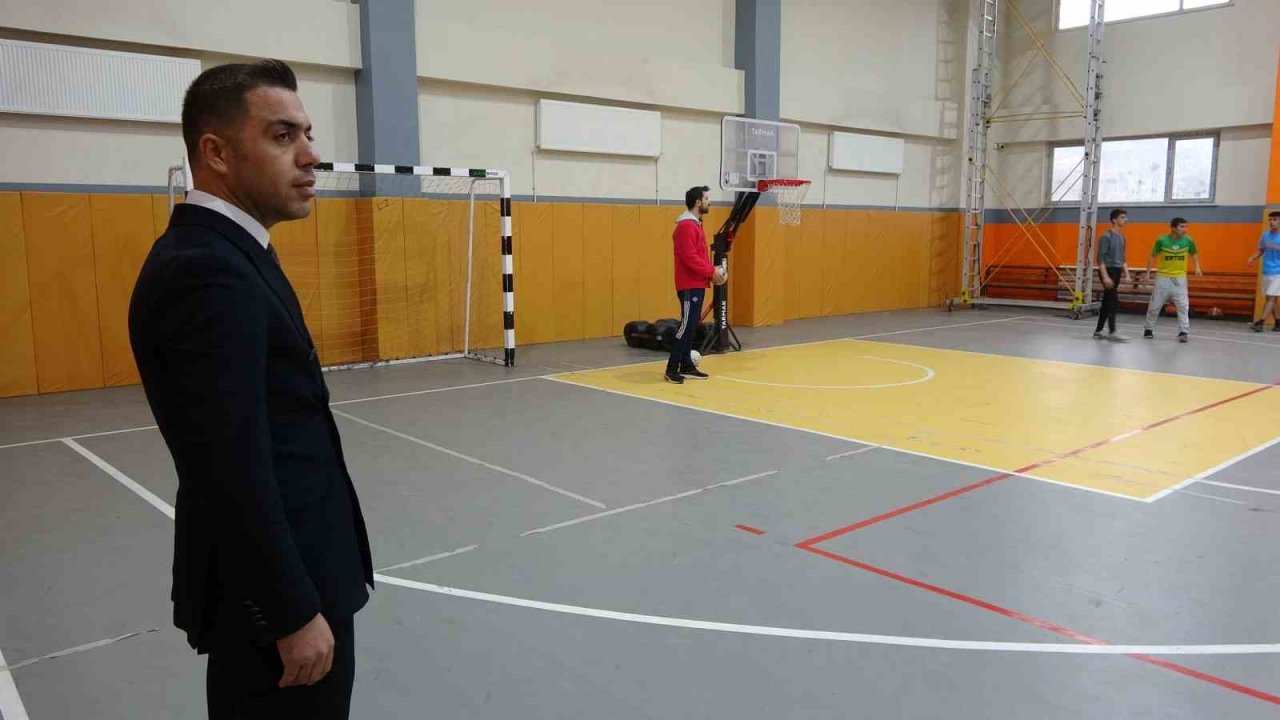 Yüksekovalı sporcular 26 madalya aldı