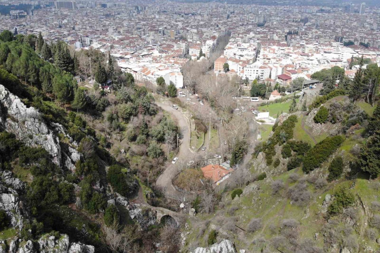 Tarihi Çaybaşı Su Kemeri turizme kazandırılmayı bekliyor