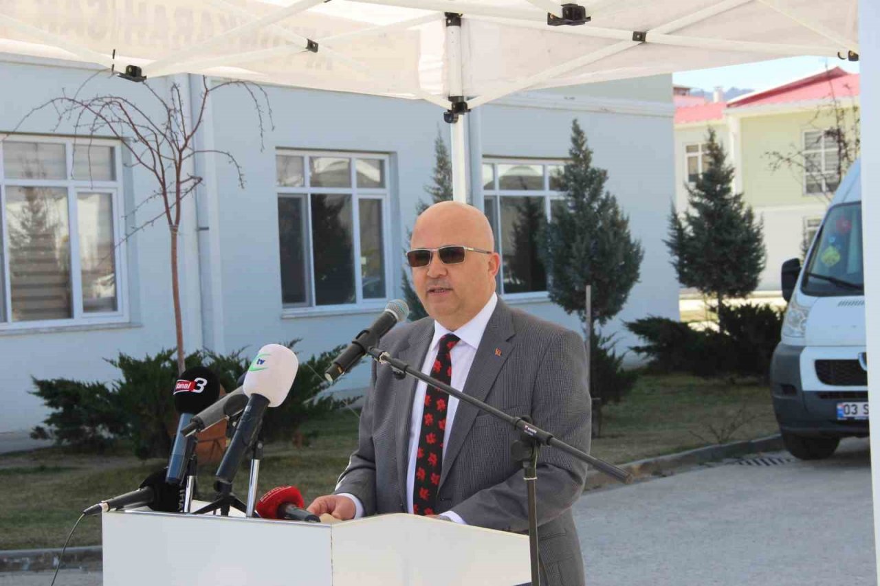 Afyonkarahisar’da 85 engellinin artık akülü aracı var