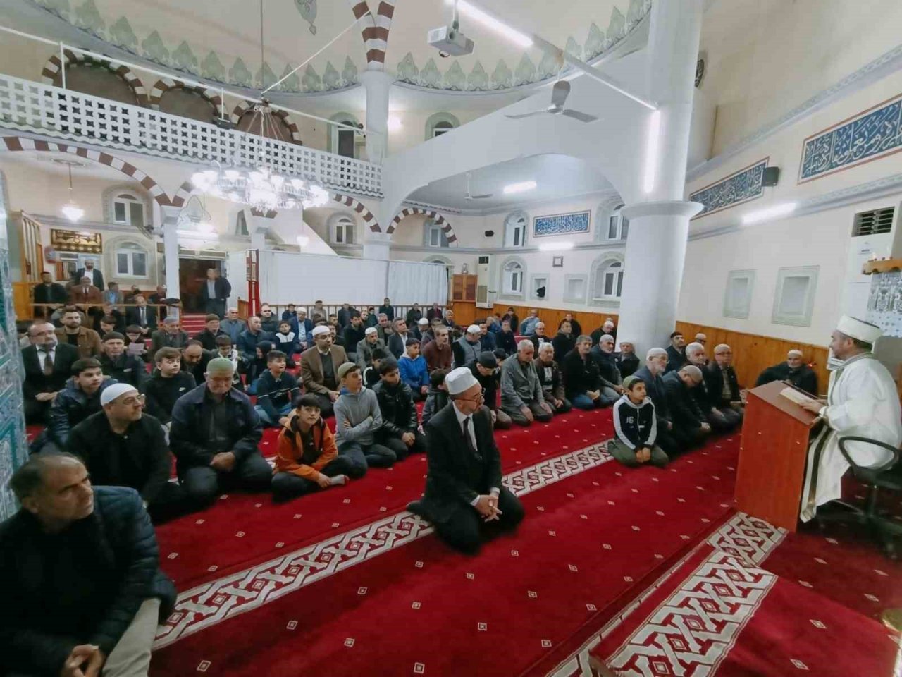 Nazilli’de, Kahramanmaraş depremlerinde hayatını kaybedenler için dua edildi