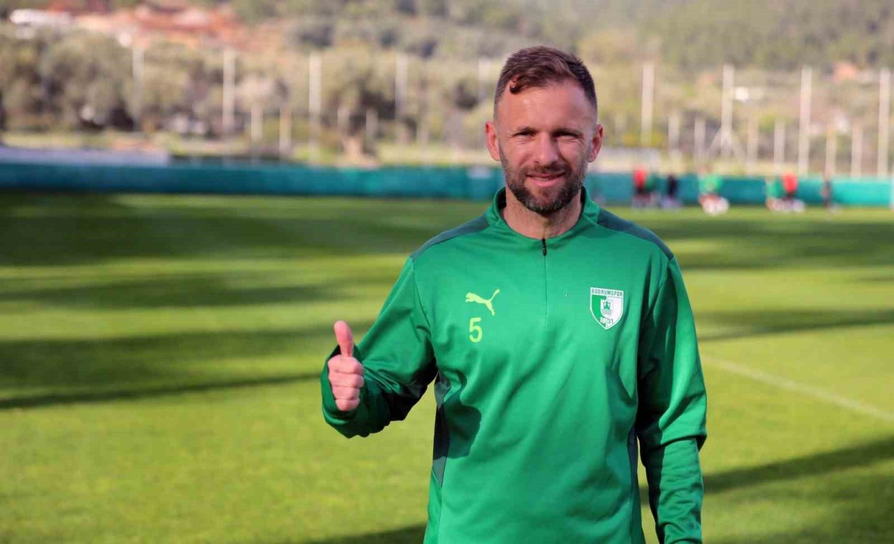 İsmet Taşdemir: "Maç oynamadan 6 puan alacak olan takımlar var"