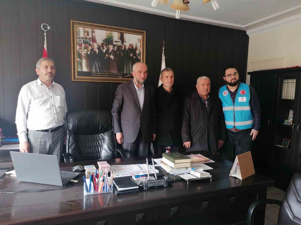 Çan’da din görevlilerinden depremzedelere bağış