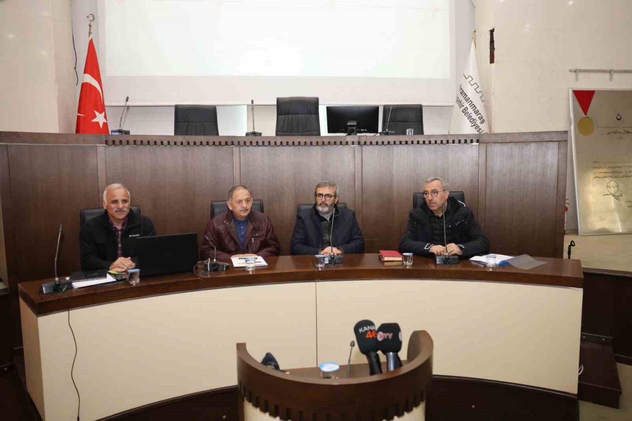 Başkan Sandıkçı: "Deprem bölgesinde yaraları sarmak için çalışmalarımıza titizlikle devam ediyoruz"