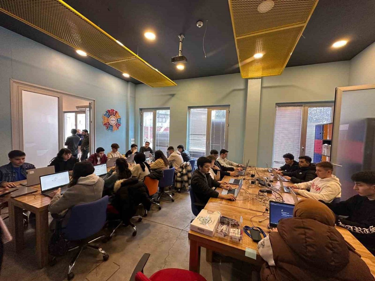 Dünyanın en popüler programlama dili akademi Beyoğlu’nda