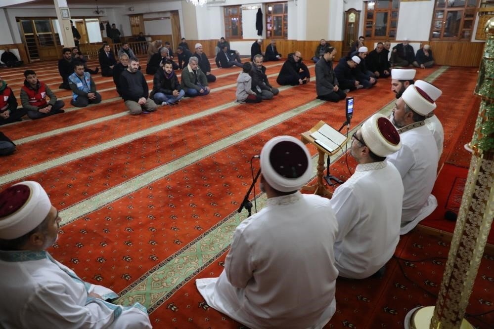 Deprem şehitleri için Mevlid-i Şerif okunacak