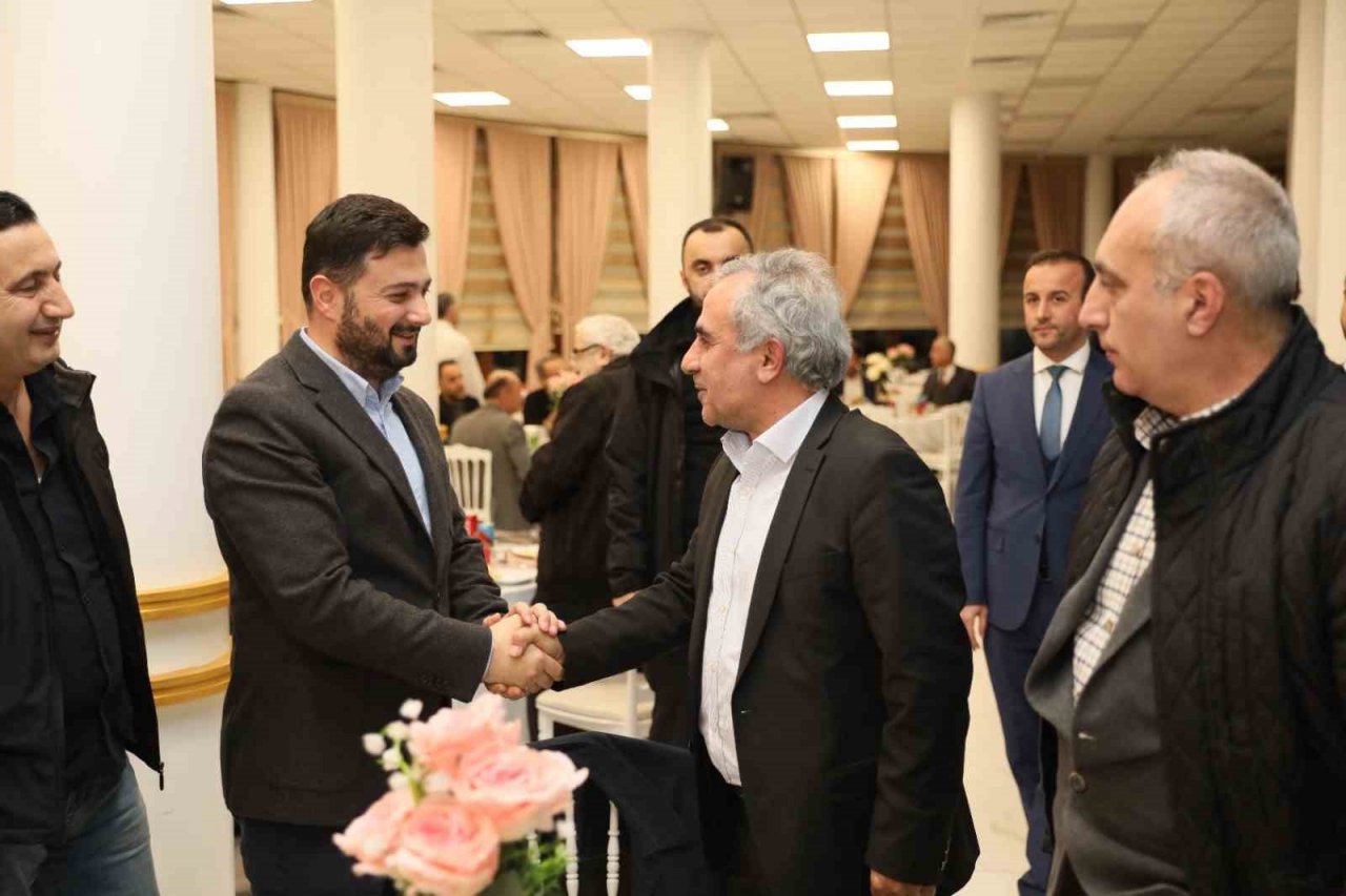 Kağıthane’de istişare toplantıları eski ve yeni dönem meclis üyeleri ile devam ediyor