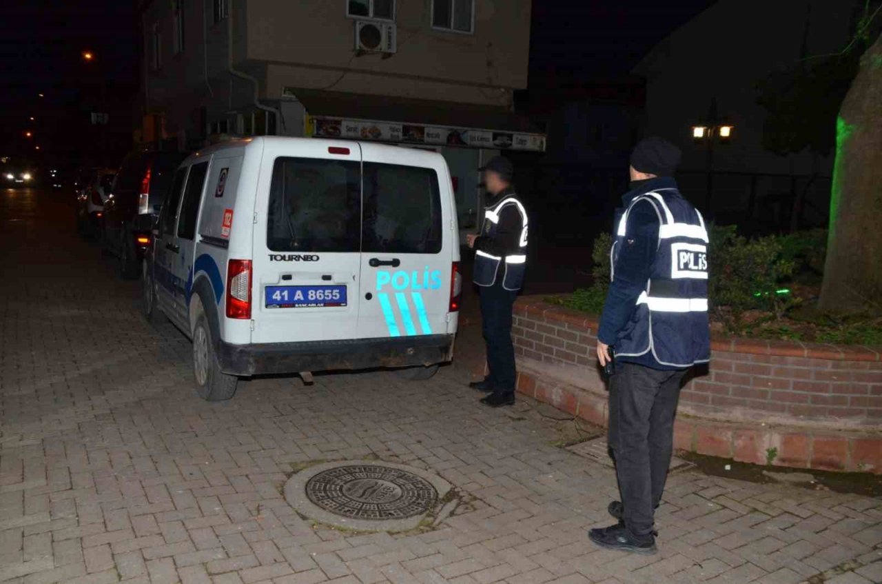 Aranan şahıslar operasyonla yakalandı