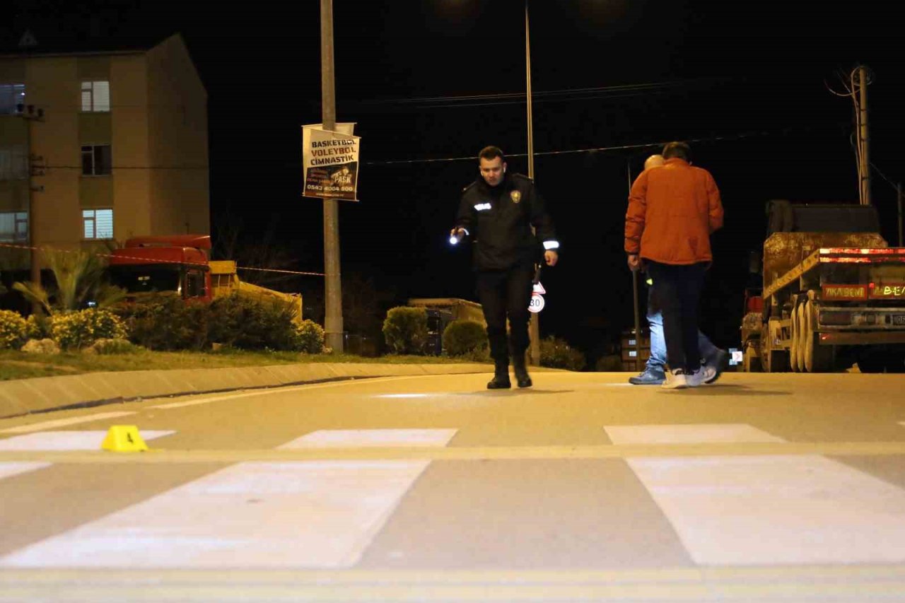 Darıca’da silahlı bıçaklı kavga: 3 yaralı