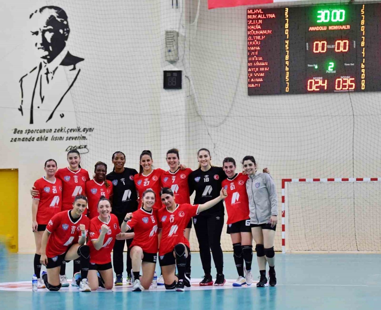 Mavi Kelebekler’in bileği bükülmüyor