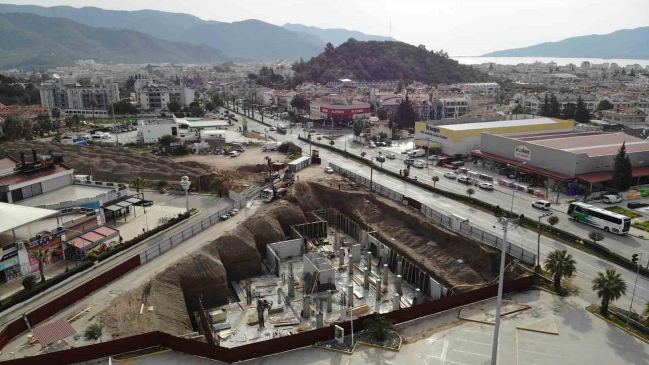 Marmaris Belediyesi’nin yeni hizmet binasının yapımına başlandı