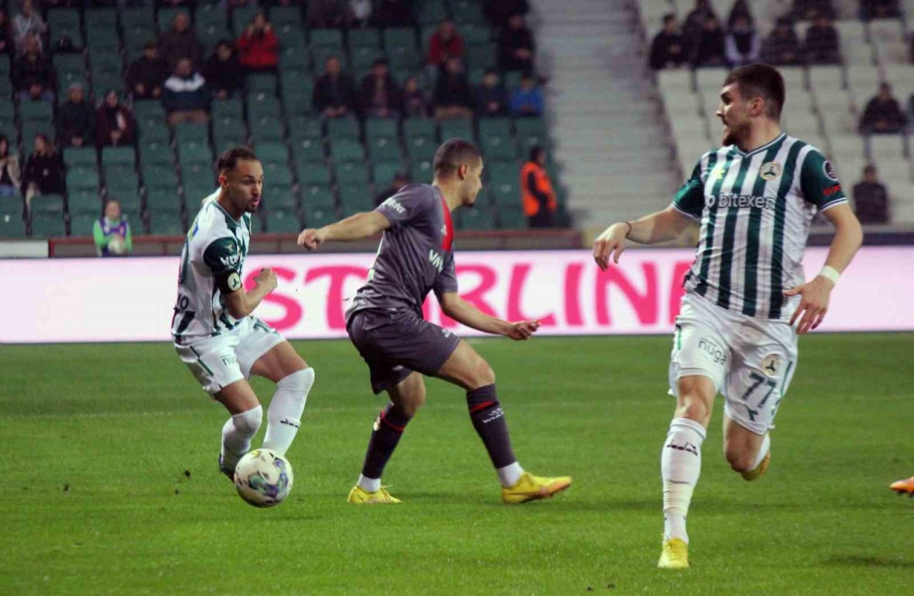 Spor Toto Süper Lig: Giresunspor: 2 - Fatih Karagümrük: 2 (Maç sonucu)