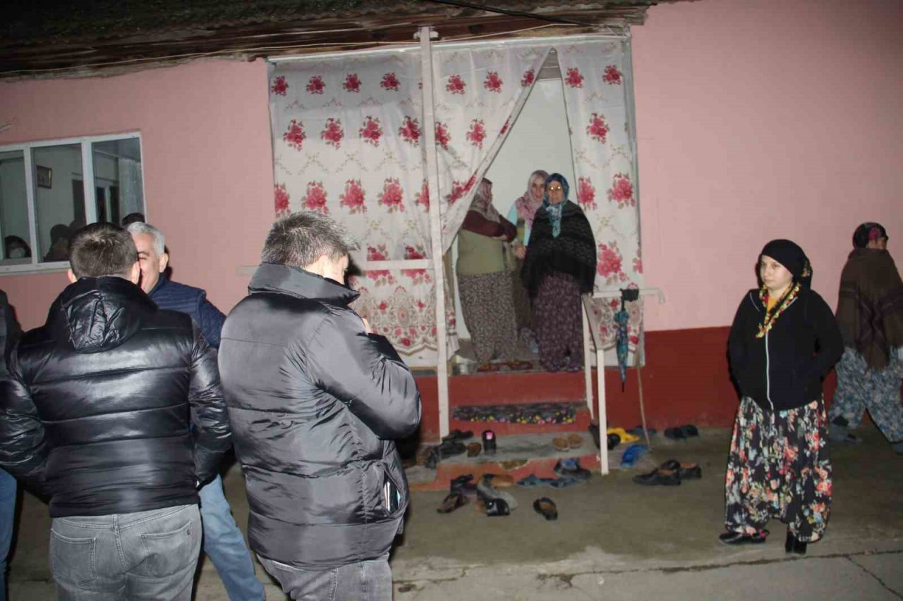 Aydınlı aile 1 yıldır Yunanistan’dan gelecek DNA testi sonucunu bekliyor