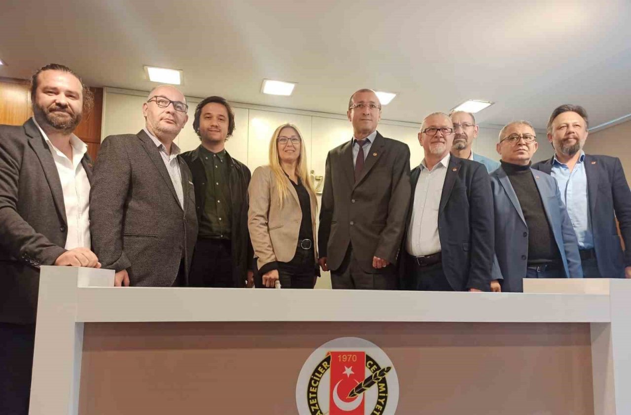 Denizli’de gazeteciler sandığa gitti