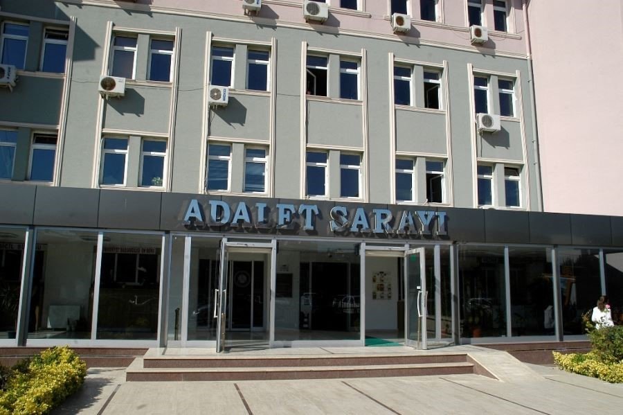 Hamile eşini 97 kez bıçaklamış