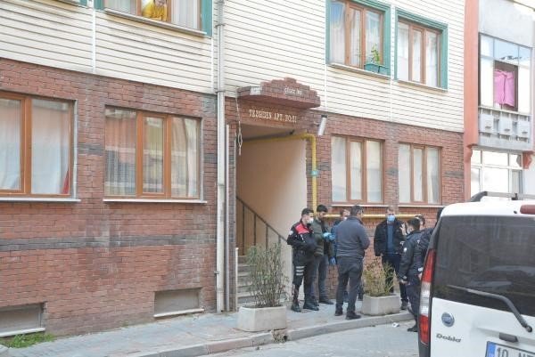 Hamile eşini 97 kez bıçaklamış