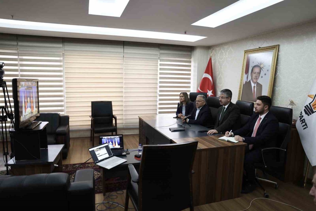Başkan Büyükkılıç, AK Parti Genişletilmiş İl Başkanları Toplantısına video konferans ile katıldı