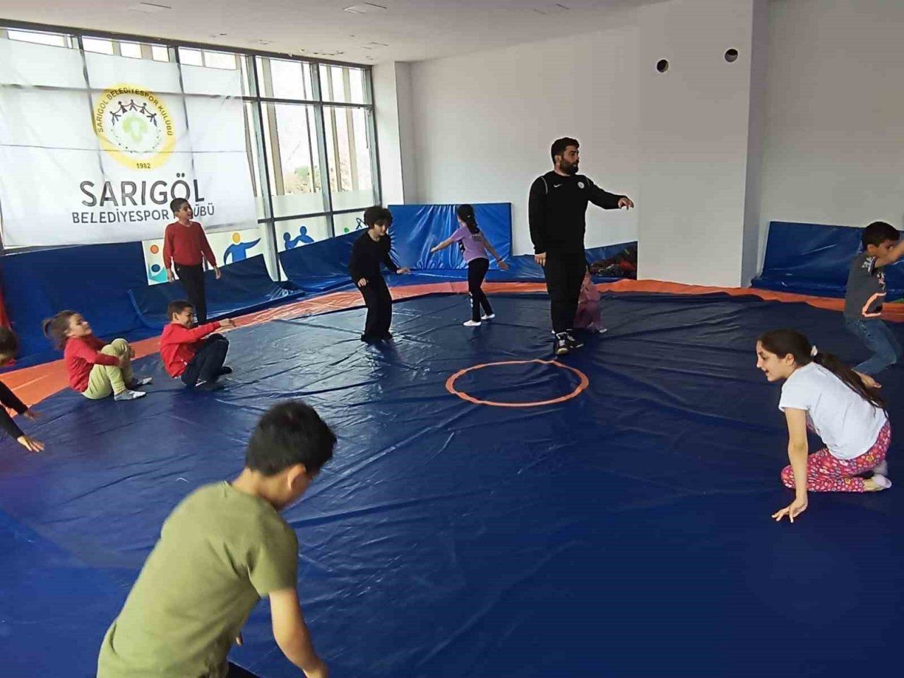 Sarıgöl’de cimnastik kursuna yoğun ilgi