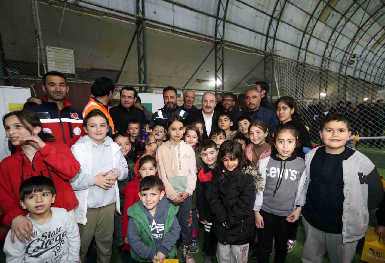 Bakan Varank, Elbistan’ın Cazibe Merkezleri Programı kapsamına alındığını açıkladı