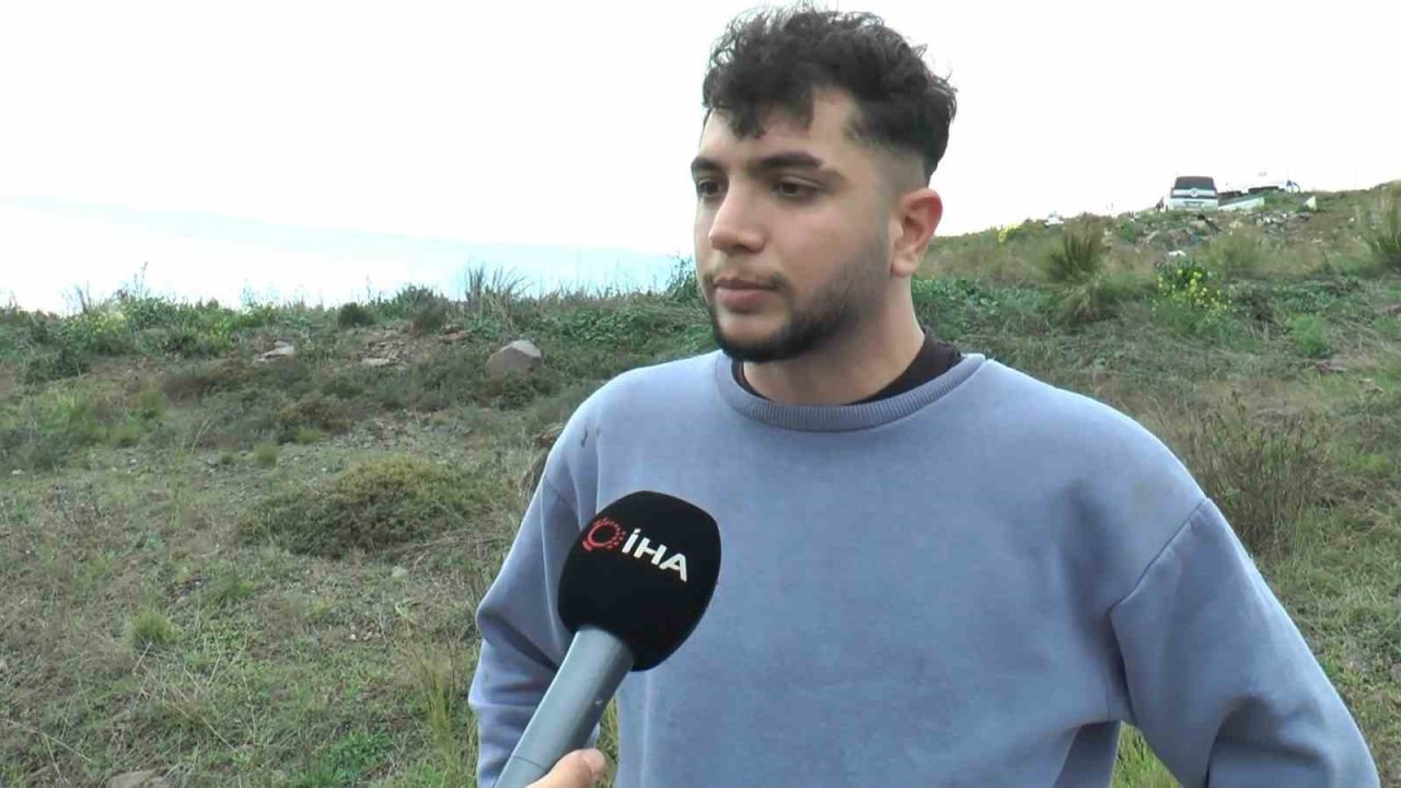 Maltepe’de kemik yüklü kamyonet kaygan zeminde yan yattı