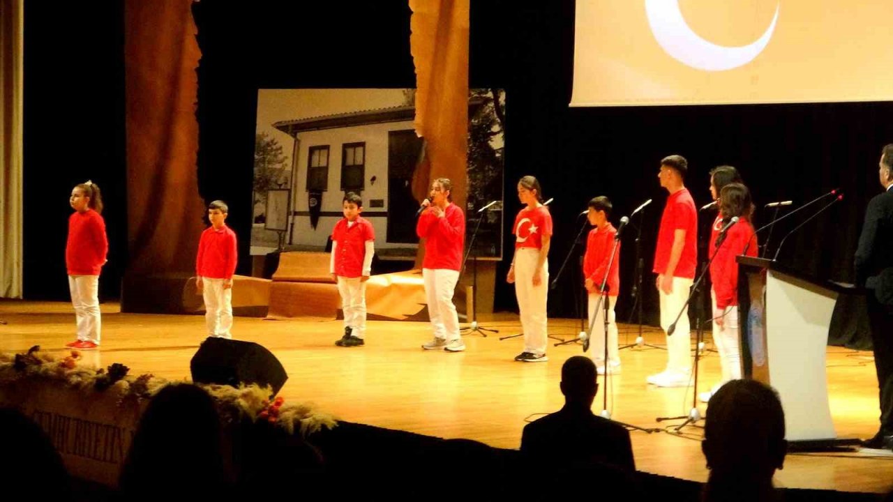 İstiklal Marşı’ın Kabulü’nün 102’inci yılı kutlandı