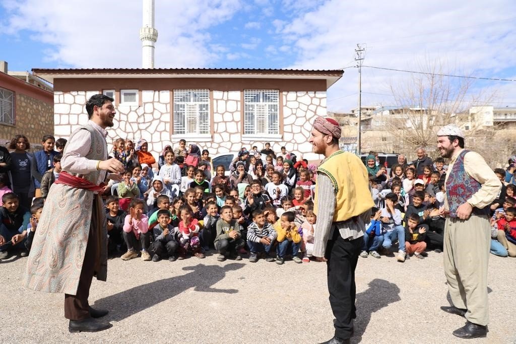 Ordu Büyükşehir Belediyesi, depremzede çocukları unutmuyor