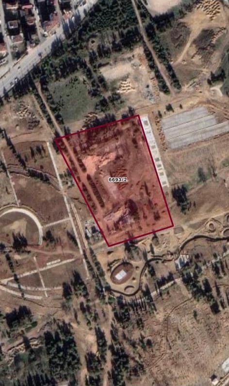 Türkkan’ın ’cami projesinin kaldırıldığı’ iddiasını ruhsat ve belgelerle yalanladı
