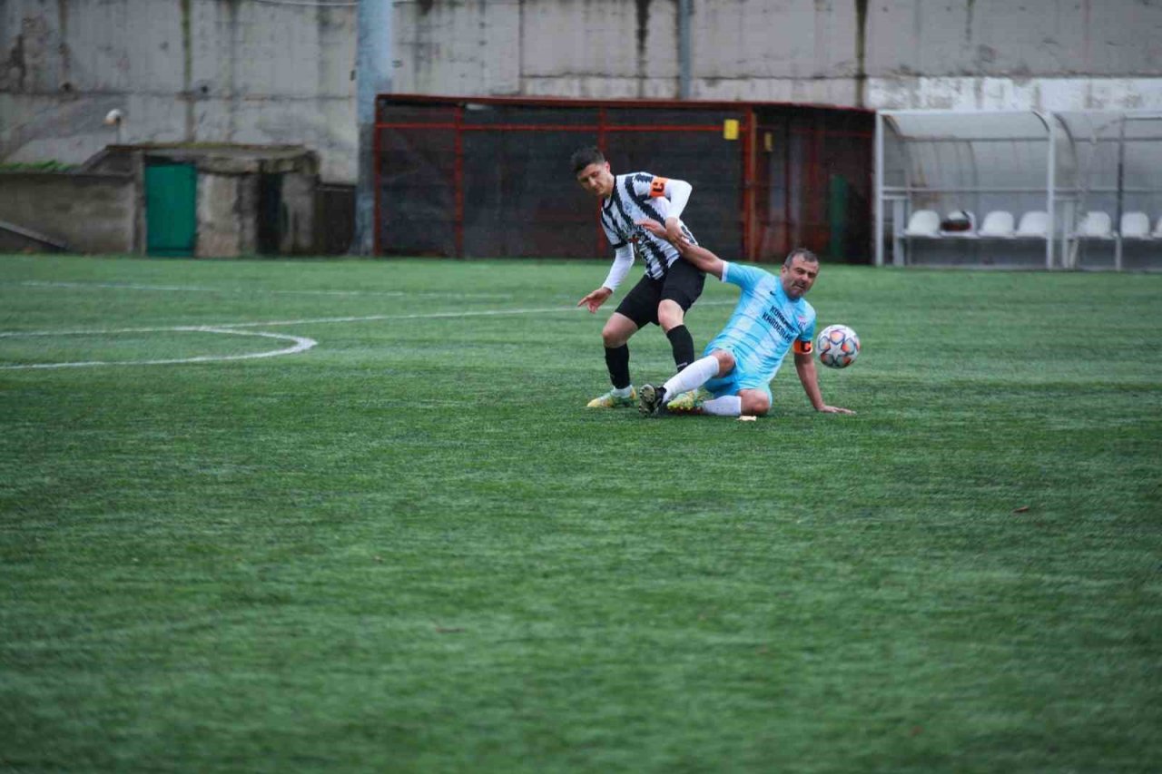 Gökçebeyspor rakibini 7-0 yendi