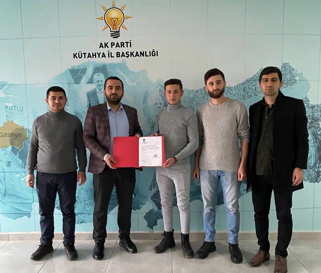 Aslanapa AK Parti İlçe Gençlik Kolları Başkanlığına Ahmet Ali Dönmez atandı