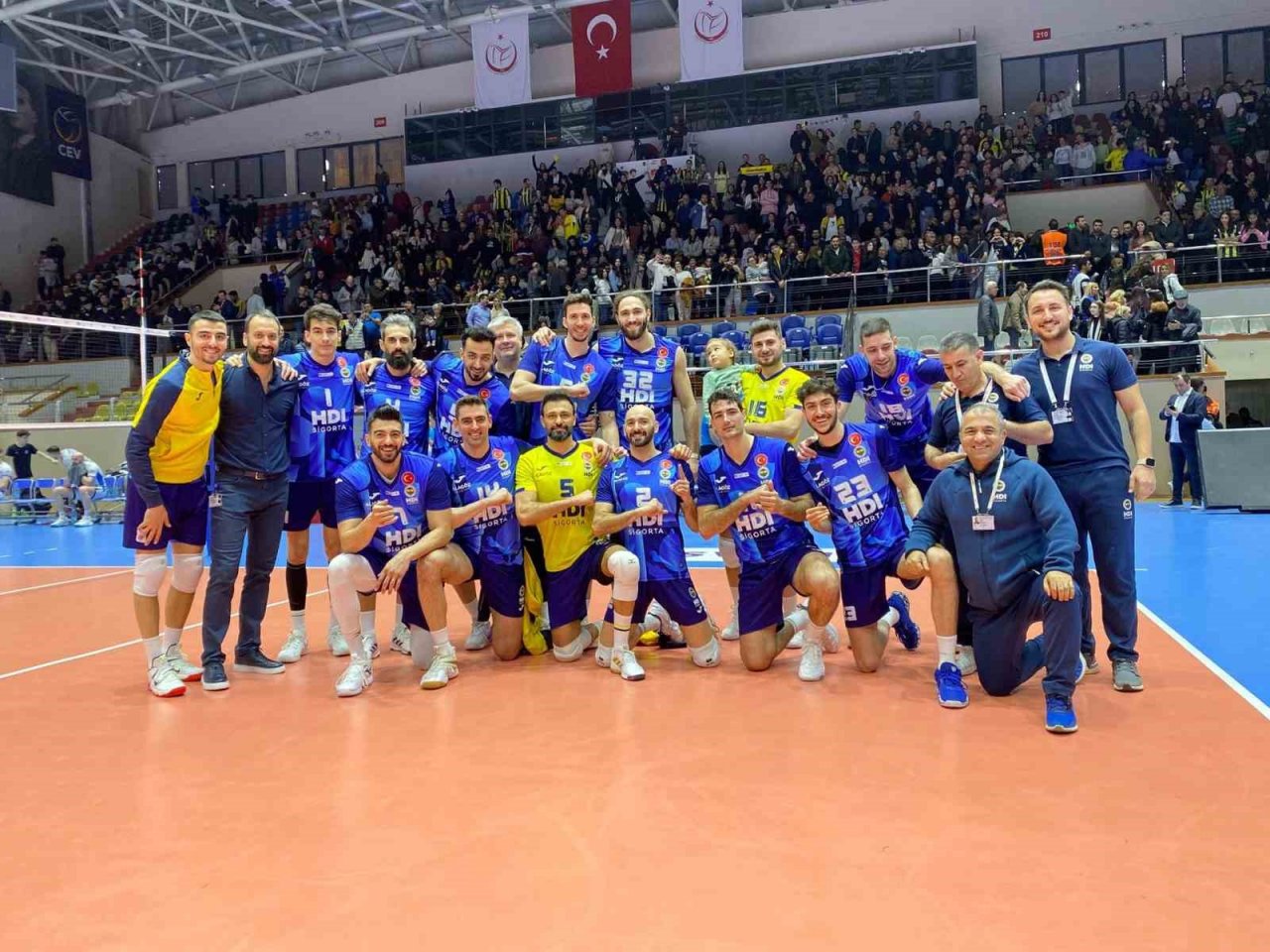 AXA Sigorta Efeler Ligi: Arkas Spor: 1 - Fenerbahçe HDI Sigorta: 3