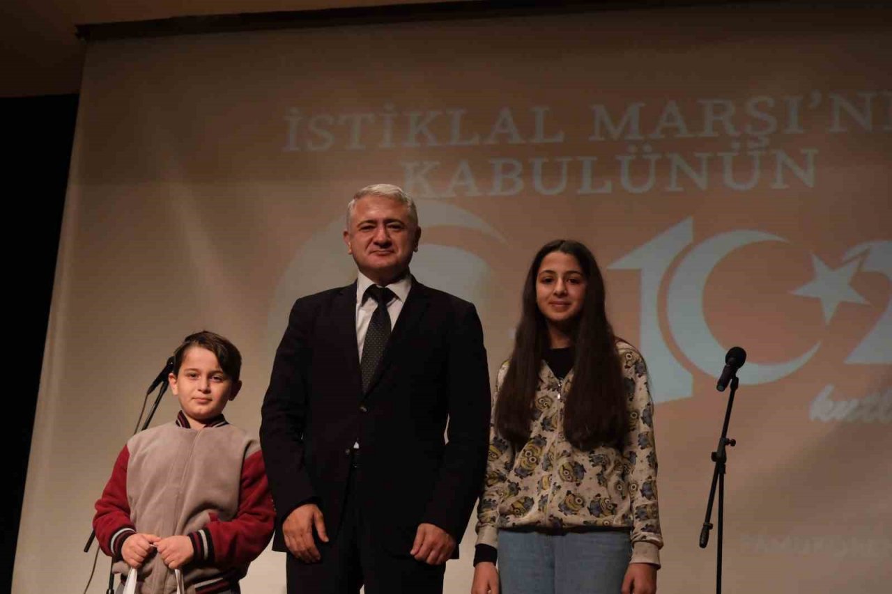 Kuyucak’ta İstiklal Marşı’nın kabulü kutlandı