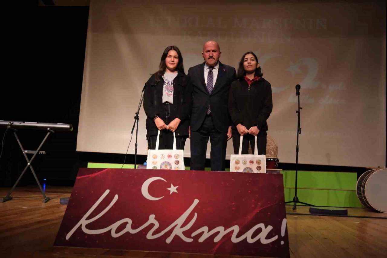 Kuyucak’ta İstiklal Marşı’nın kabulü kutlandı