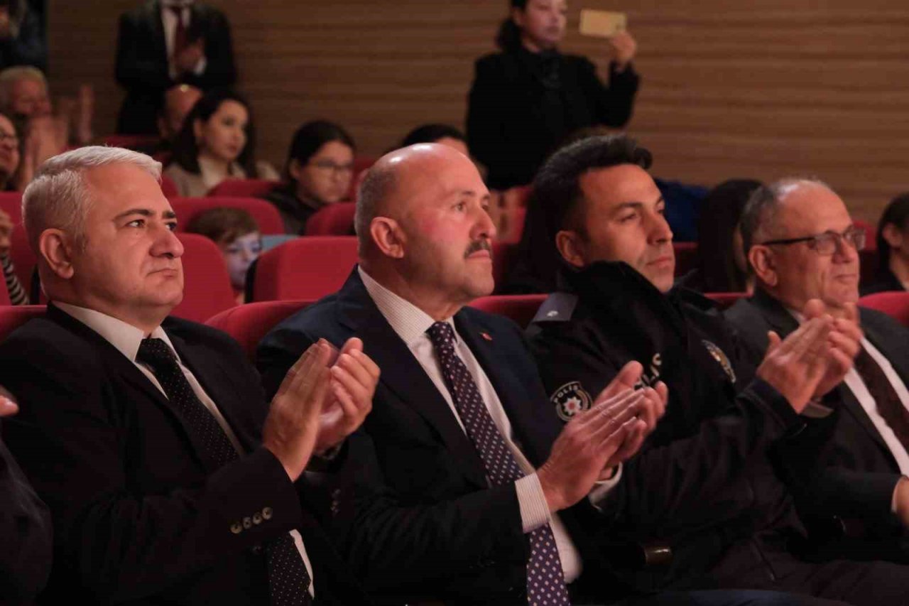 Kuyucak’ta İstiklal Marşı’nın kabulü kutlandı