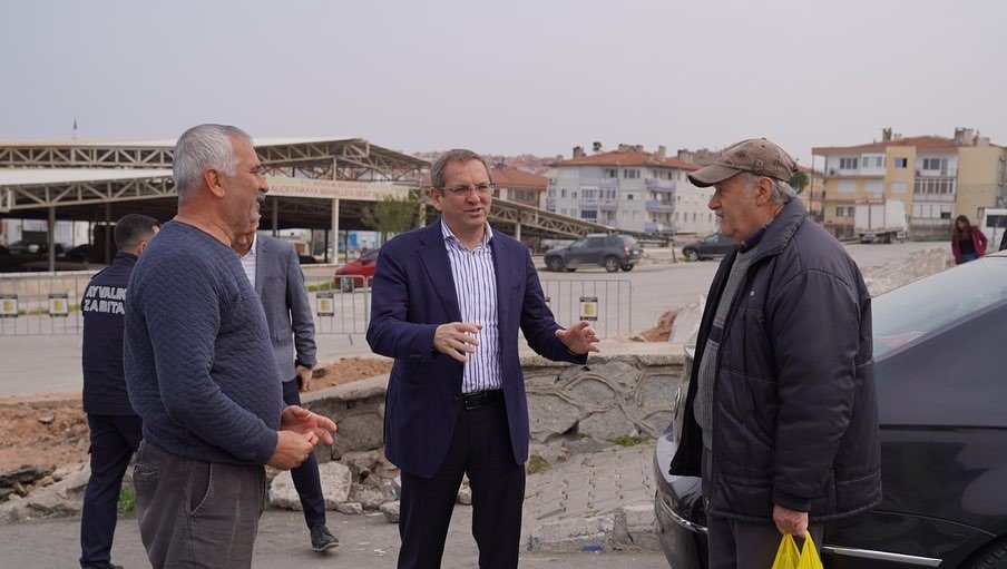 Armutçuk’taki pazaryeri girişine “Akıllı Kavşak”