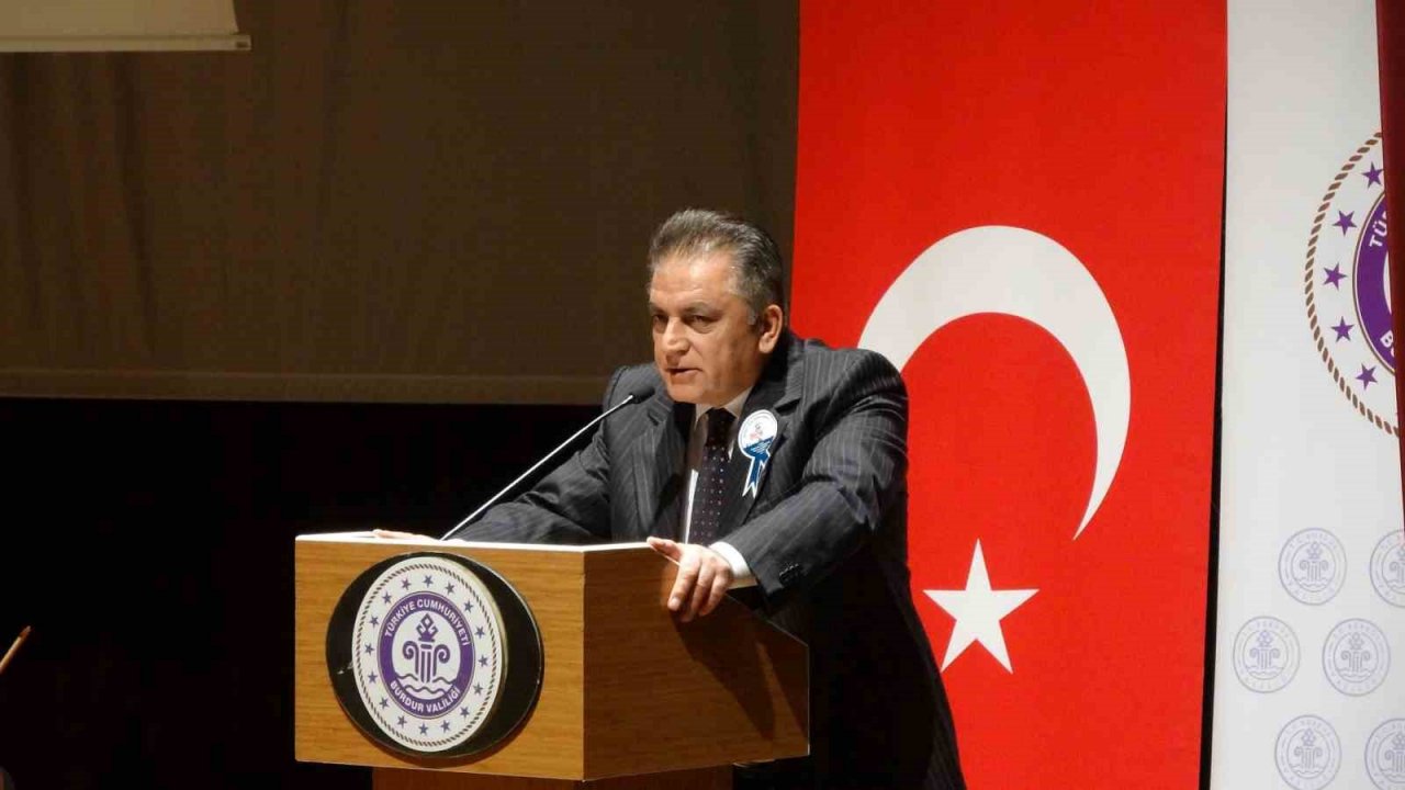 İstiklal Marşı’nın Kabulü’nün 102. yılı Burdur’da kutlandı