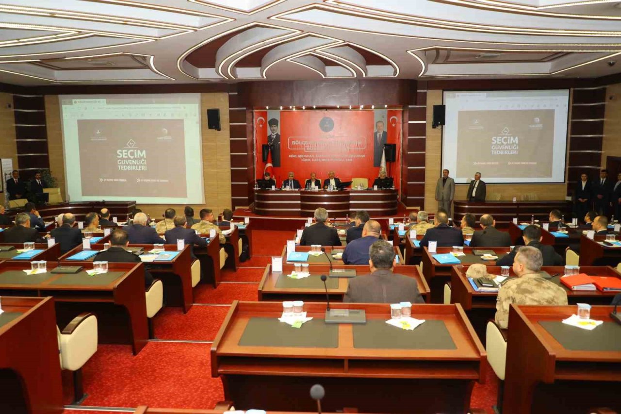 Erzurum’da "Seçim Bölge Güvenlik Toplantısı" düzenlendi