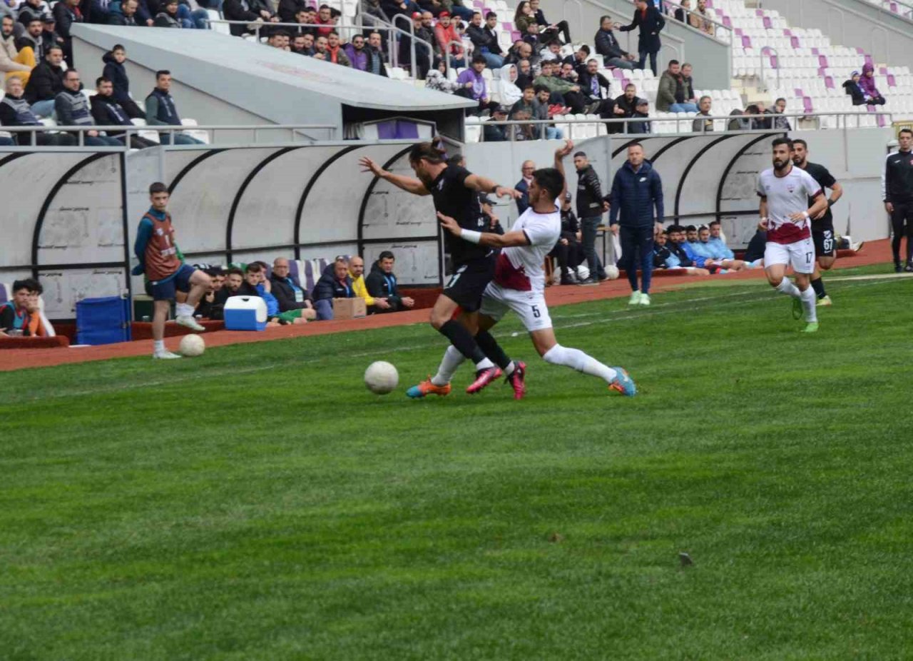TFF 3. Lig: Orduspor 1967: 1 - 23 Elazığ FK: 1