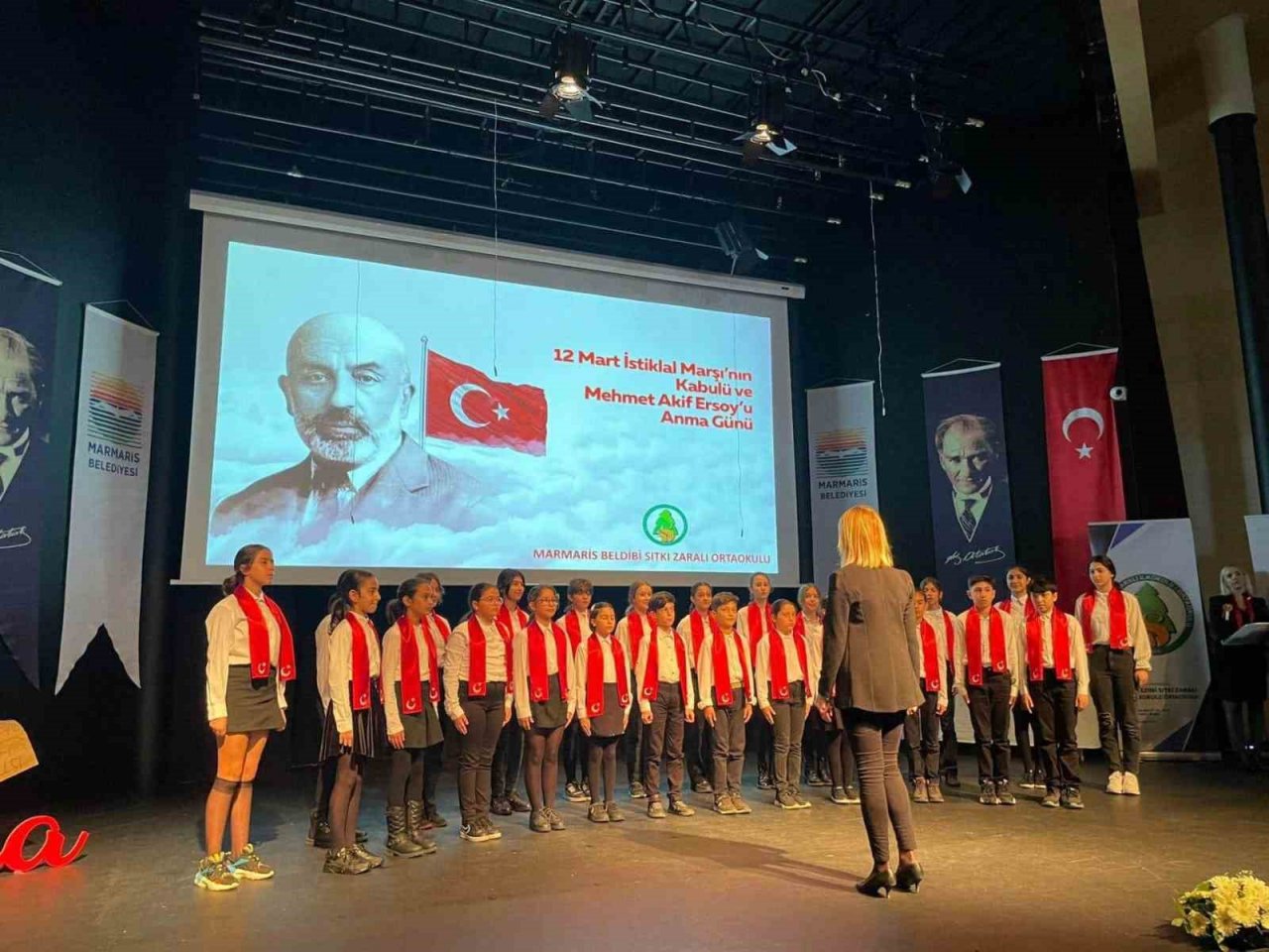 İstiklal Marşı’nın kabulünün yıldönümü Marmaris’te düzenlenen tören ile kutlandı