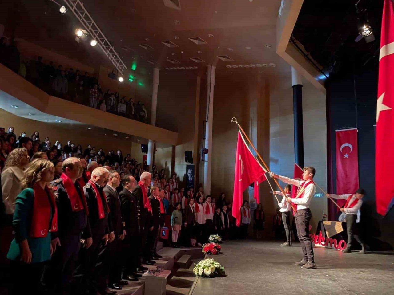İstiklal Marşı’nın kabulünün yıldönümü Marmaris’te düzenlenen tören ile kutlandı