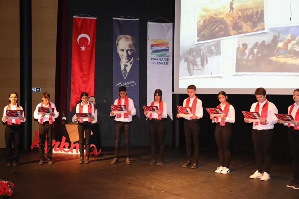 İstiklal Marşı’nın kabulünün yıldönümü Marmaris’te düzenlenen tören ile kutlandı