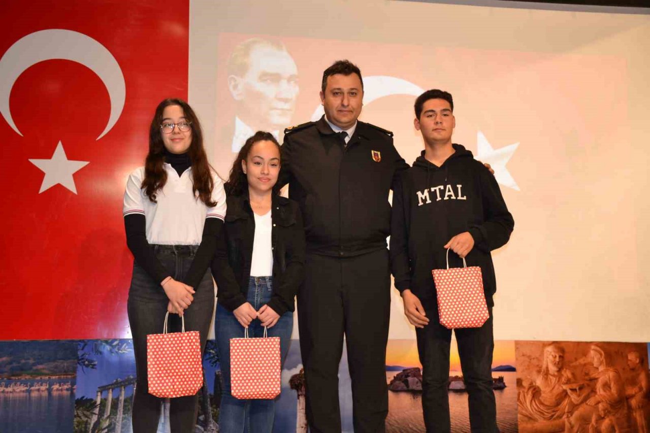 Milas’ta İstiklal Marşı’nın Kabulünün 102. yıl dönümü kutlandı