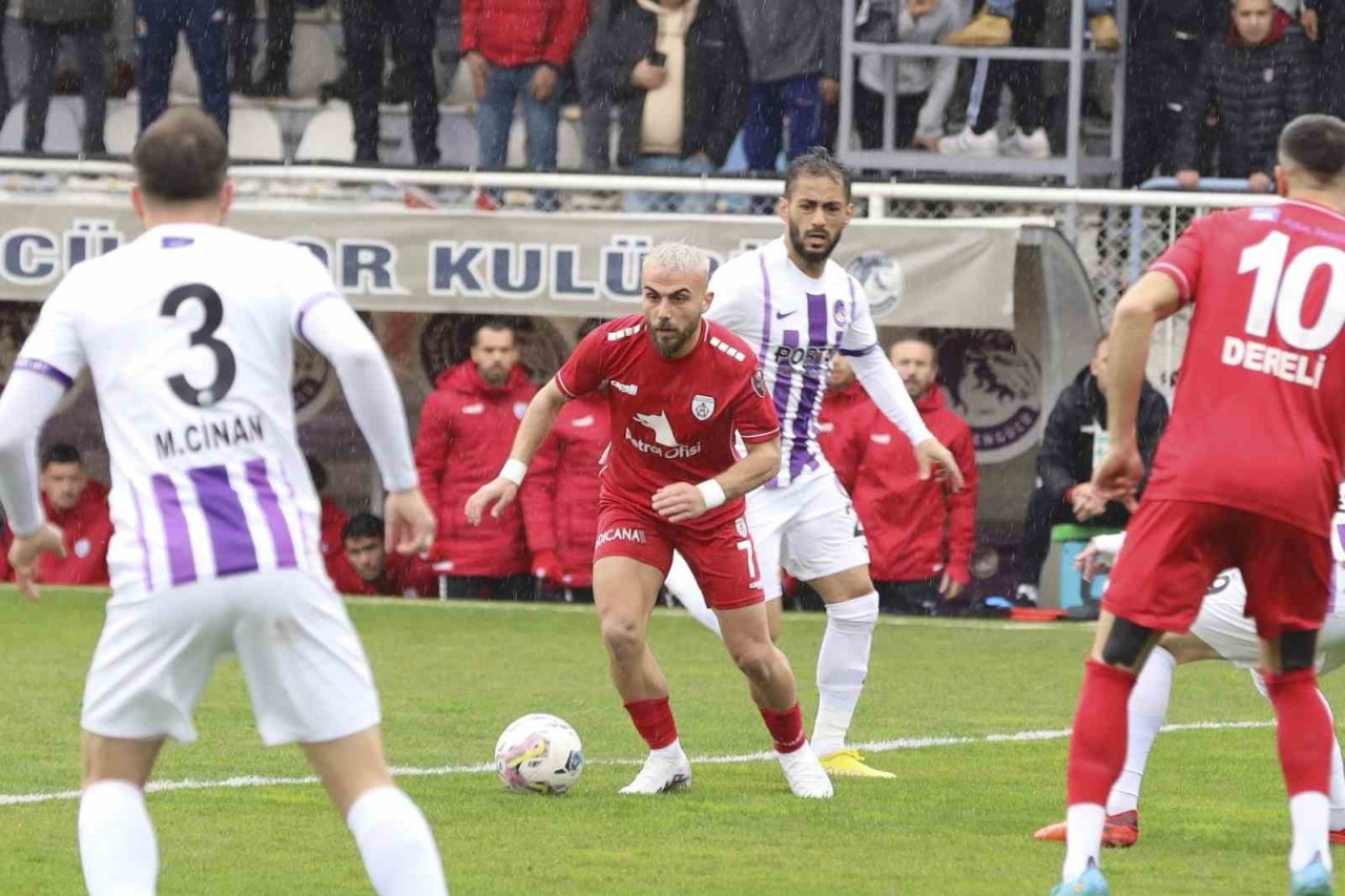 Spor Toto 1. Lig: Ankara Keçiörengücü: 4 - Altınordu: 0